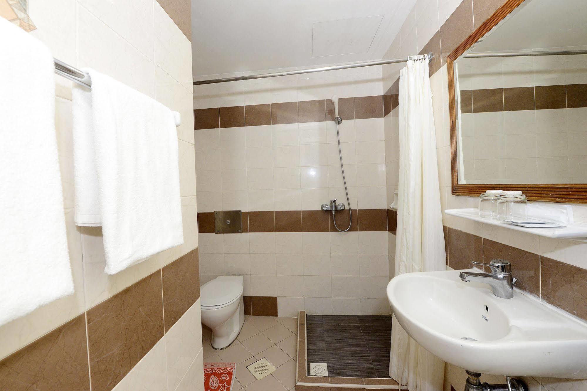 Oyo 106 Beach Hotel Singapur Zewnętrze zdjęcie
