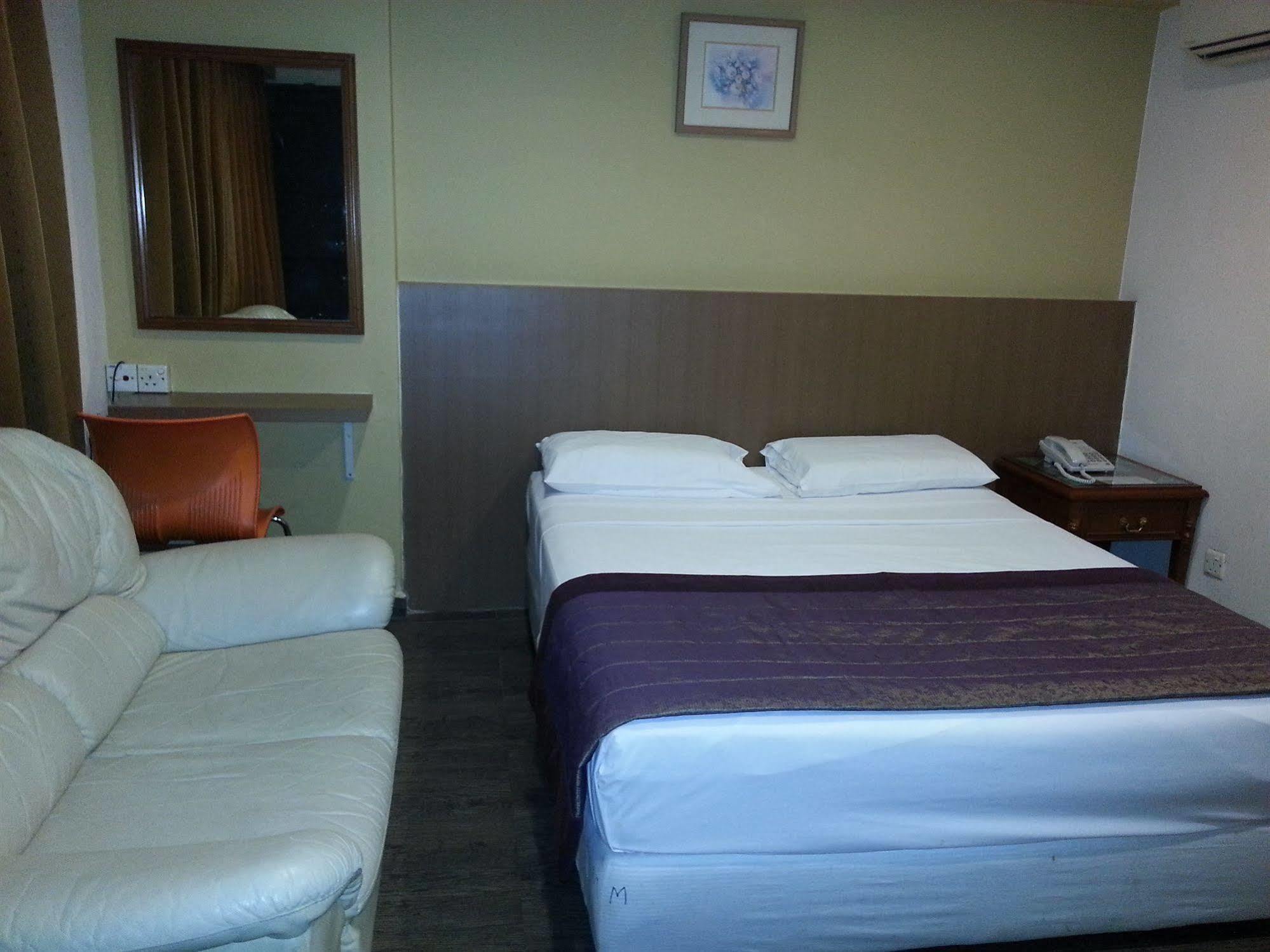 Oyo 106 Beach Hotel Singapur Zewnętrze zdjęcie