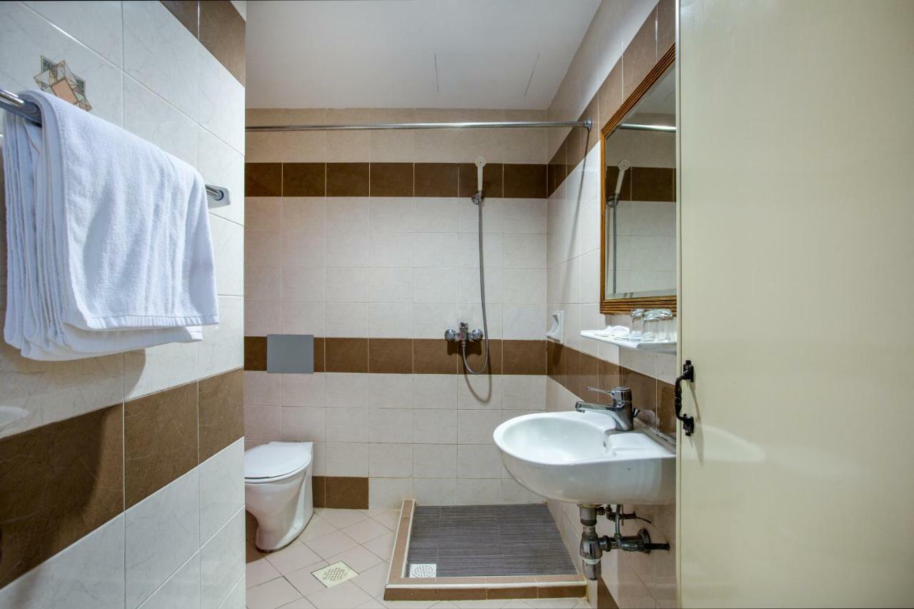 Oyo 106 Beach Hotel Singapur Zewnętrze zdjęcie